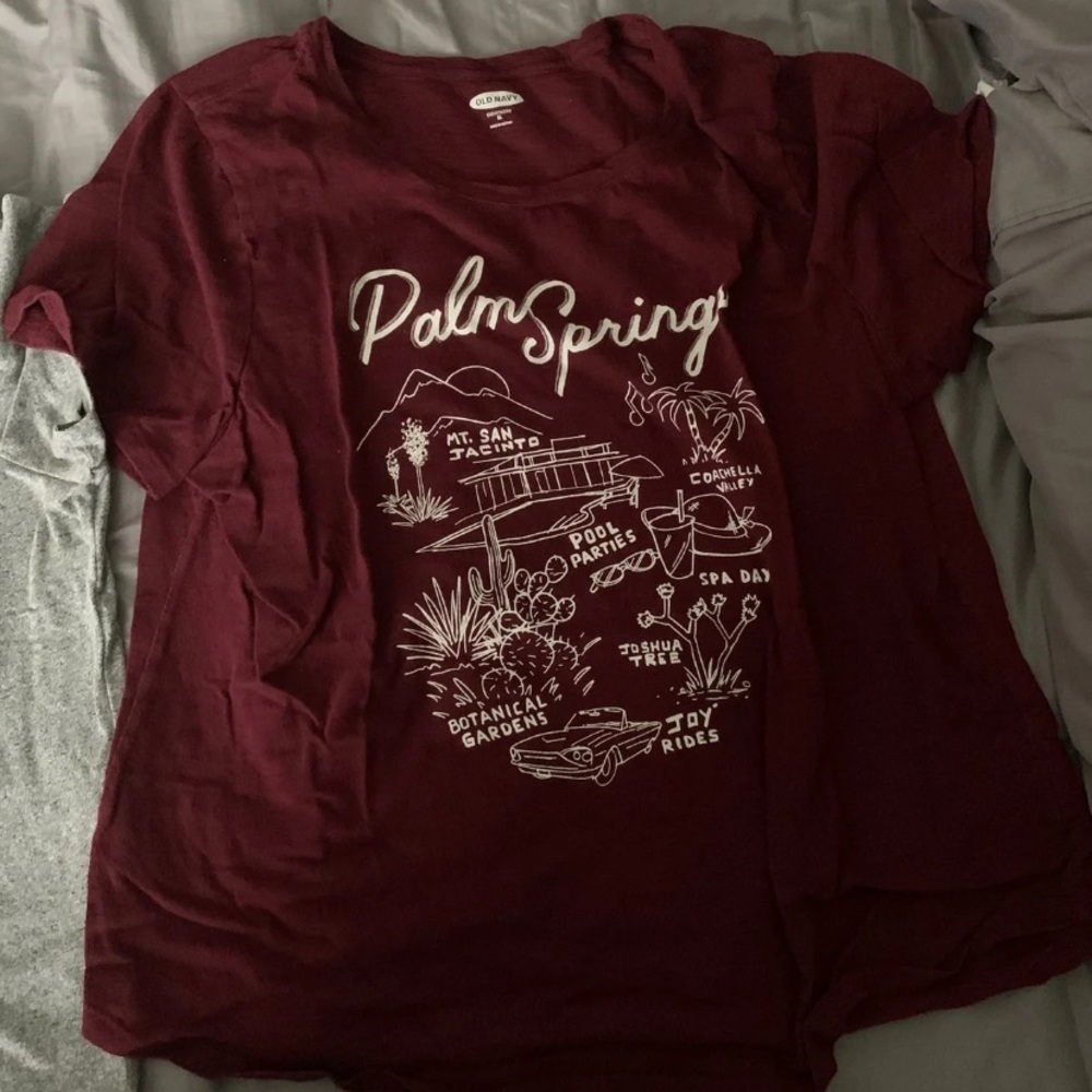 Shirt Bundle! - Picture 3 of 6